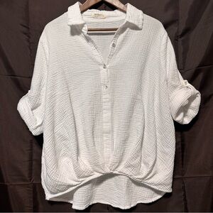 4our Dreamers Textured White Button-Down Cotton Blouse | High Low |  1X